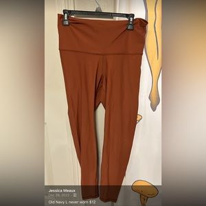 OLD NAVY LEGGINGS. never worn!!